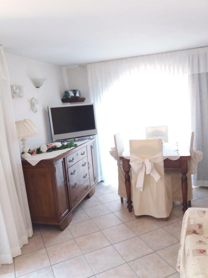 Raffinato Bilocale A Lido Di Camaiore Vicino Al Mare Экстерьер фото